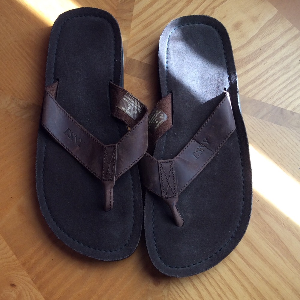 Men’s leather thong flip flop ESNY Sz 9
